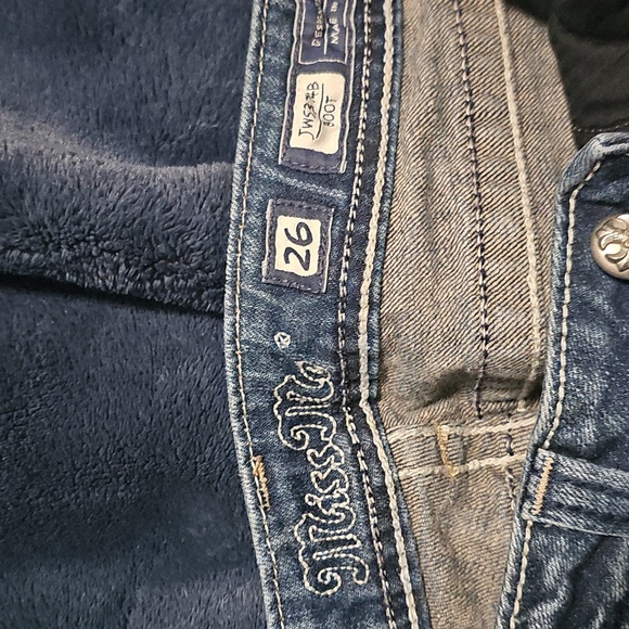 Miss Me Boot cut Jeans with Crosses Size 26 - Picture 5 of 8